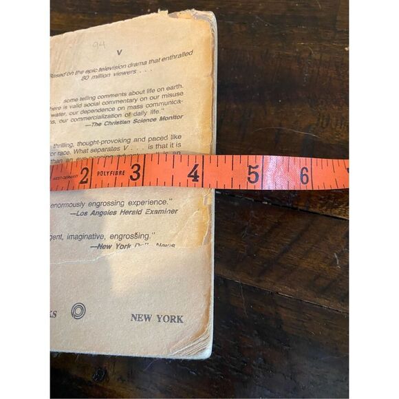 V by A C Crispin Paperback Book Novel 1984 Fiction Literature - Picture 9 of 12